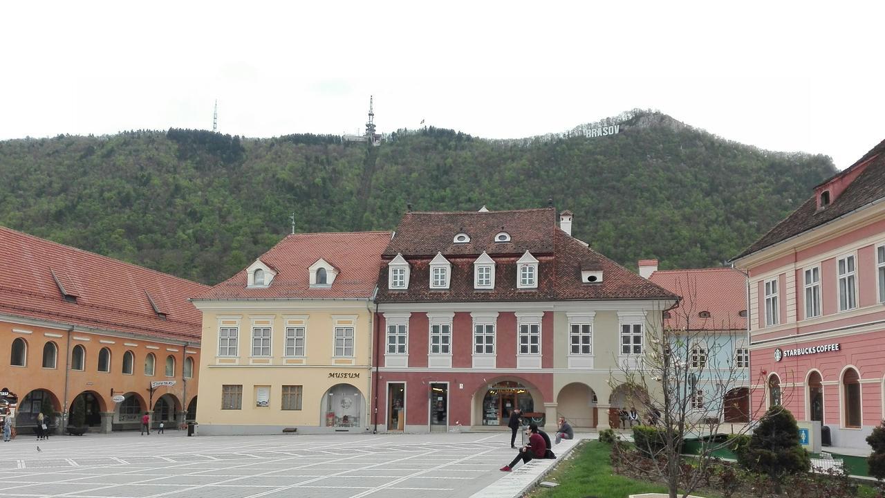 Black Church Studio Brașov Exterior foto
